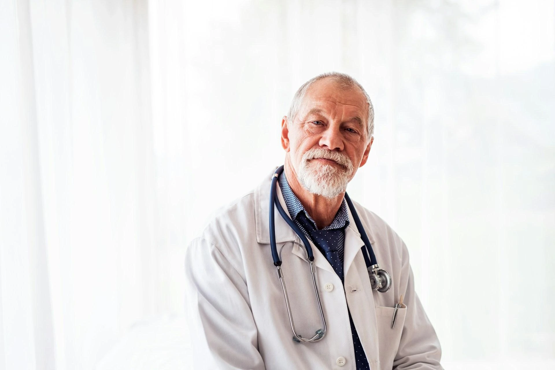 How Clinicians Evaluate Hormonal Balance illustration