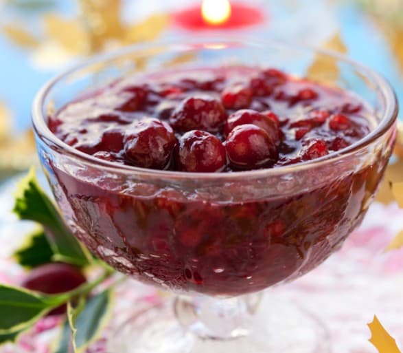 Healthy Cranberry Sauce illustration