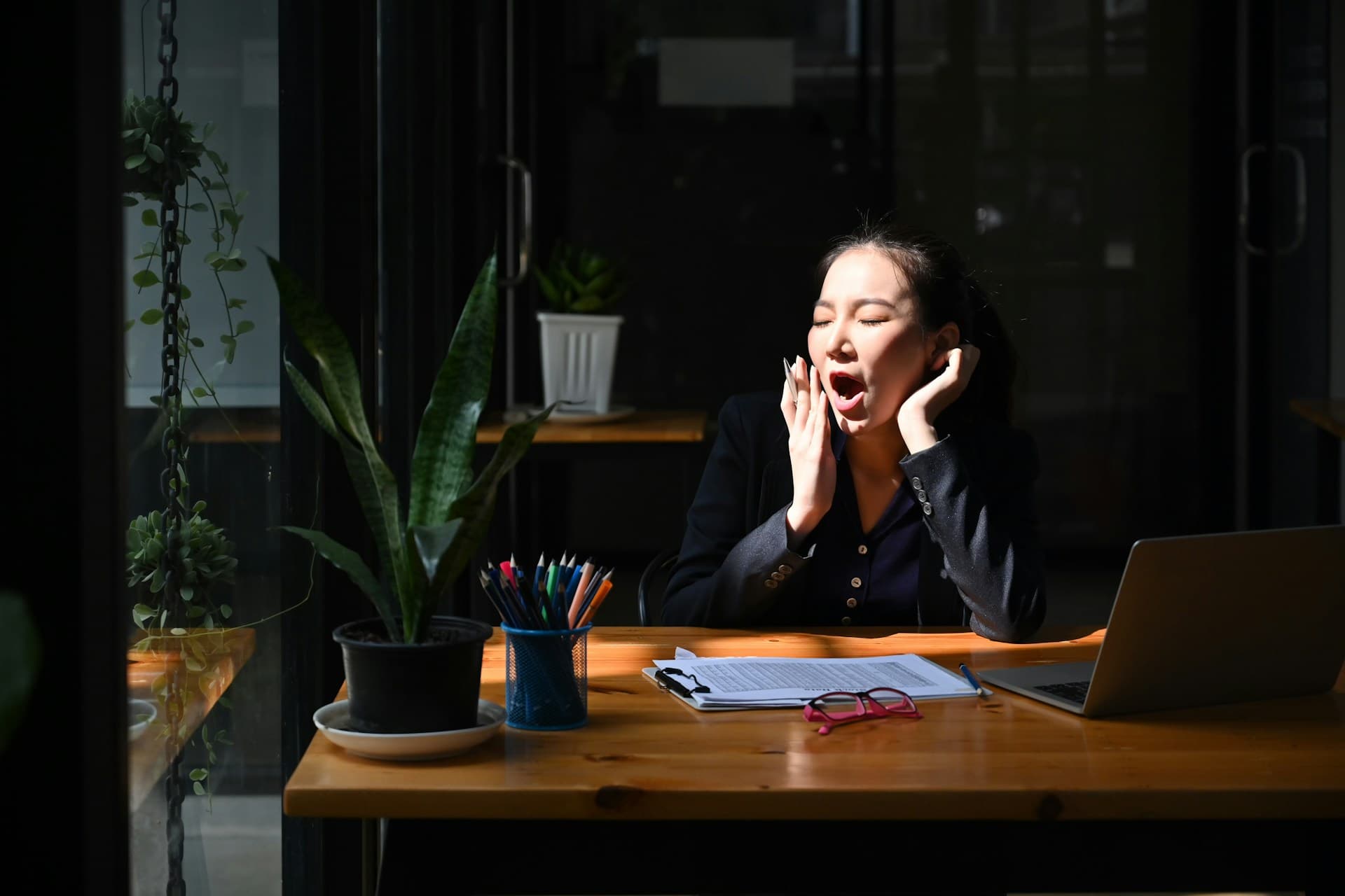 The GLP-1 Thirst Trap illustration